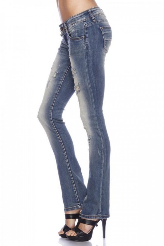 Jeans mit Strasssteinen